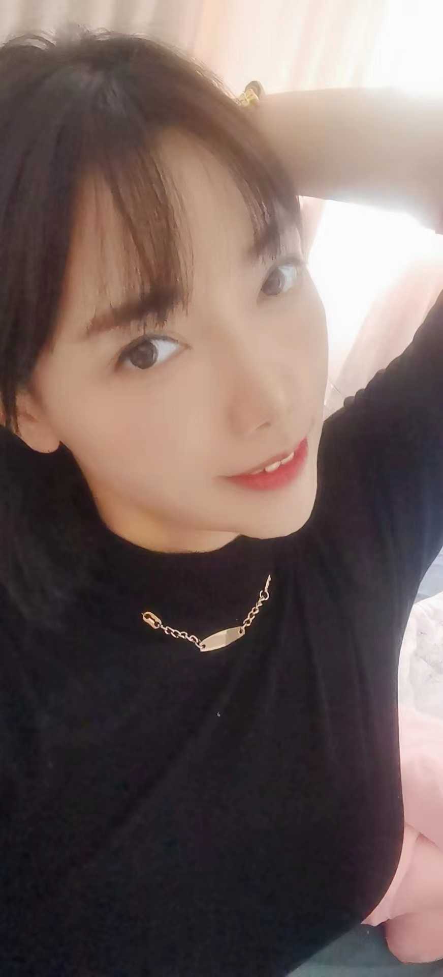 天然大胸妹，做半套