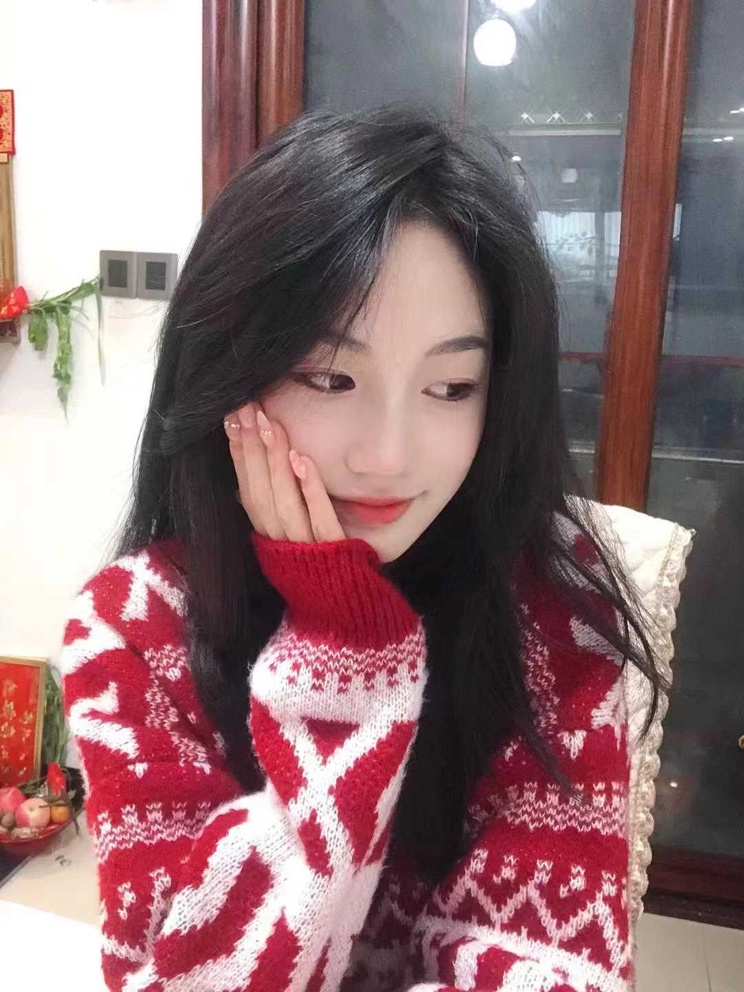 年轻漂亮妹子一枚