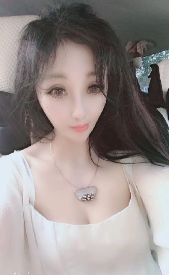 塘沽风情小姐姐