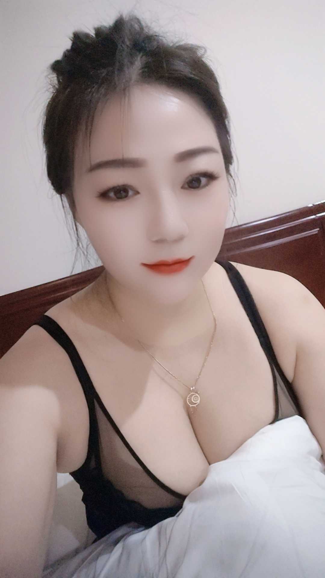 妩媚小娘子