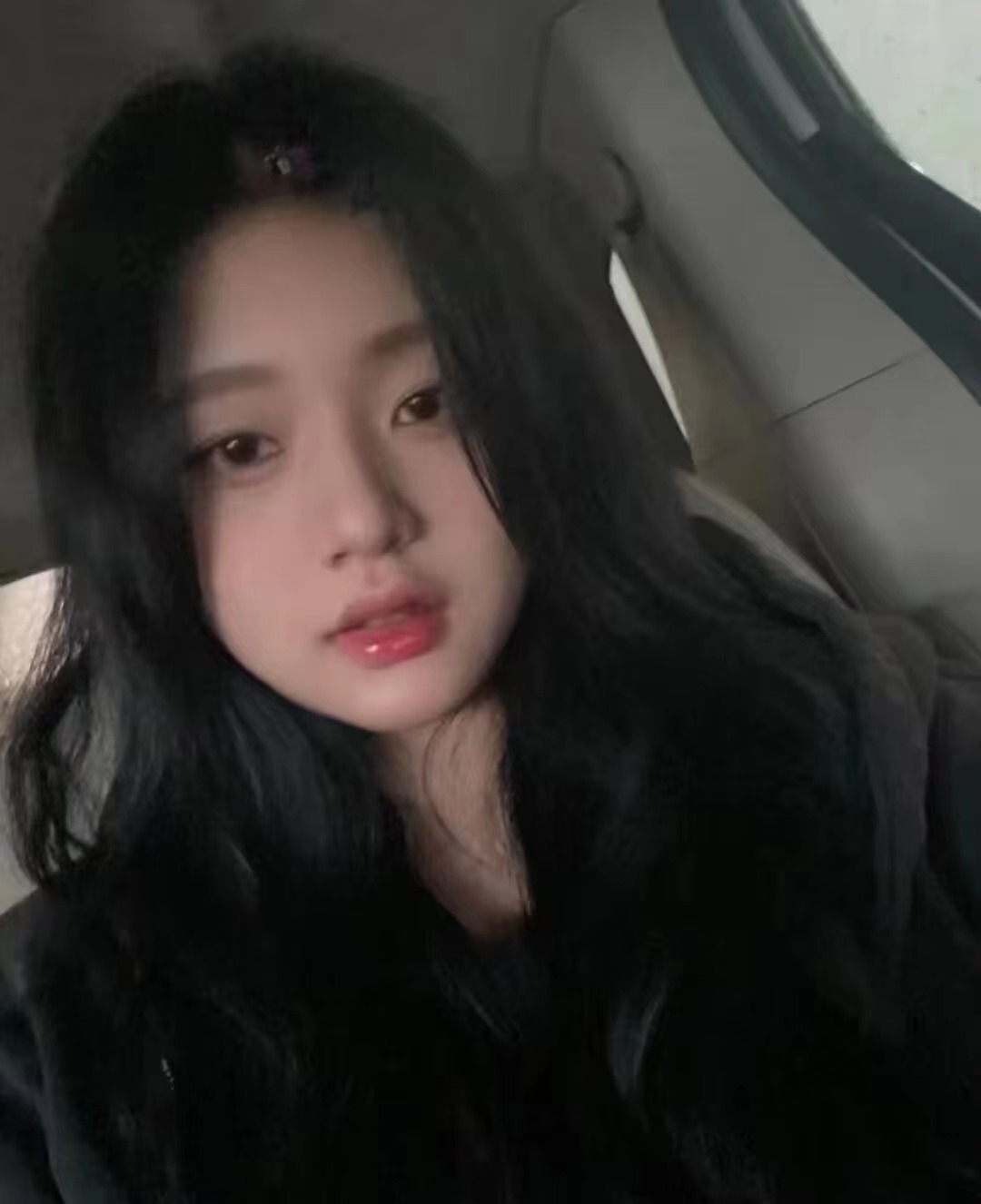 mm身材颜值很不错