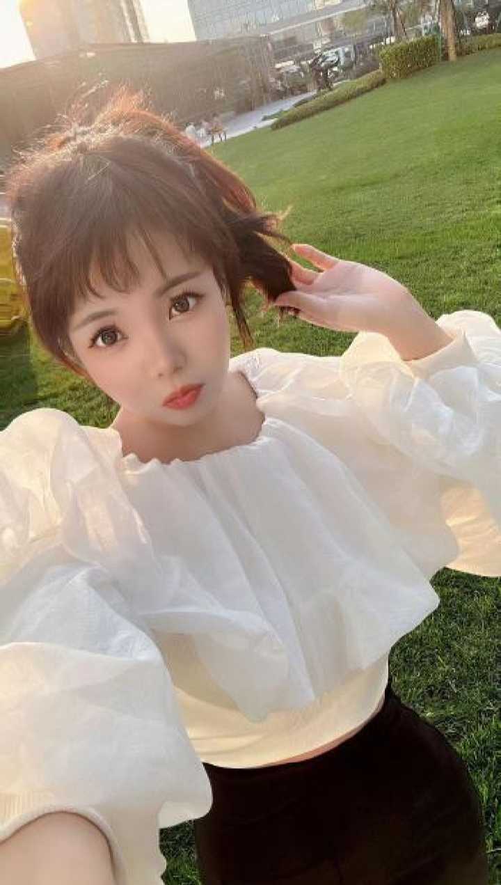 天府三街火辣妖精