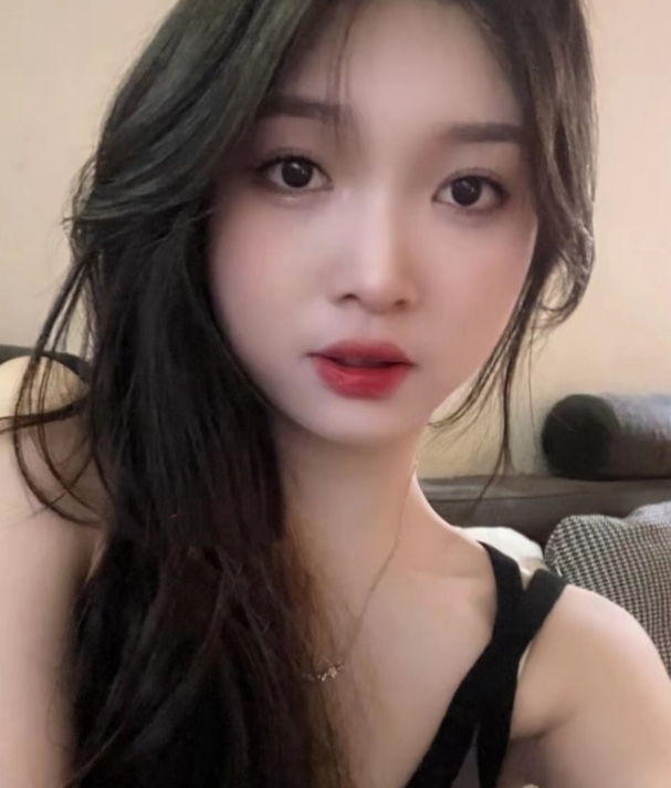 肉感呆萌小萌妹小鱼