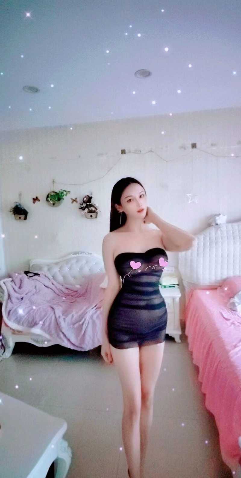 身材不错值得试试的妹子