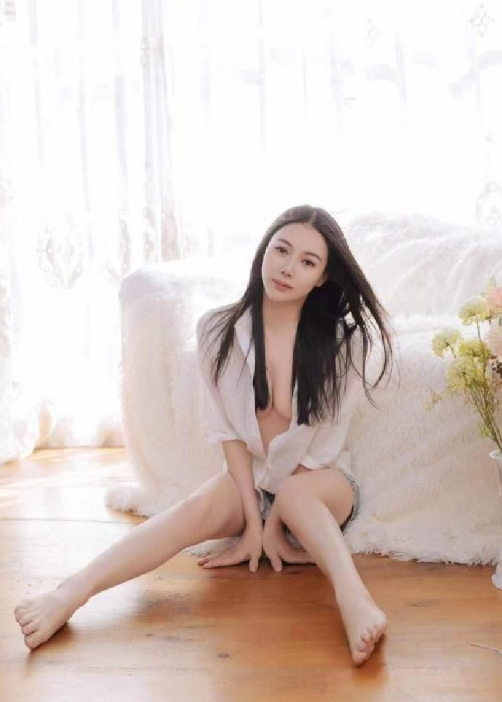 街道口尤物小雨琦