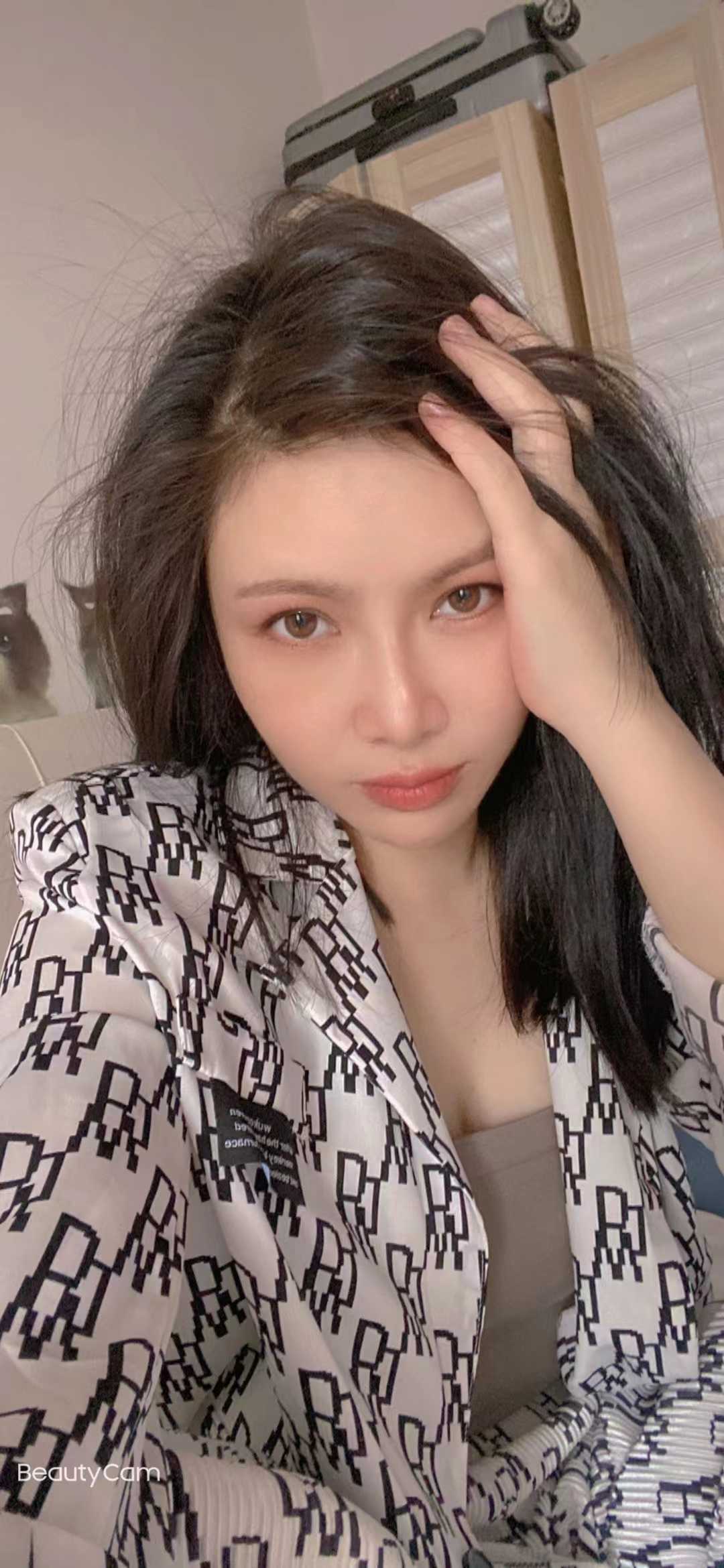 性价比很不错妹子