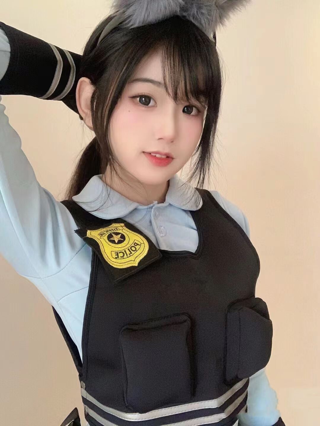 年轻活好的小美女