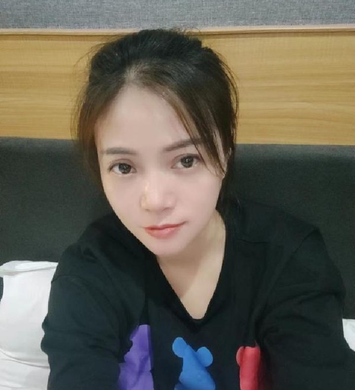 天河素颜御姐沫沫