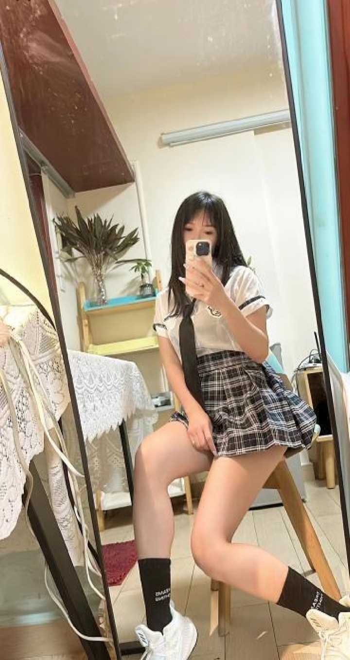 ol制服尤物娜娜