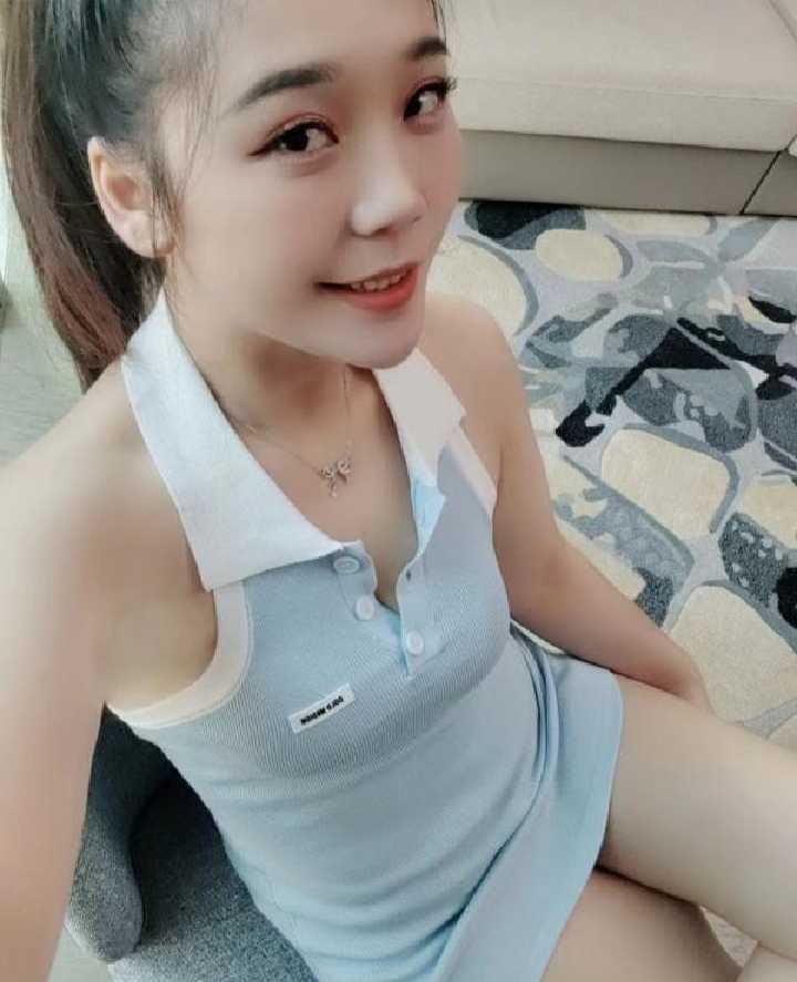 东莞翘臀尤物雯雯