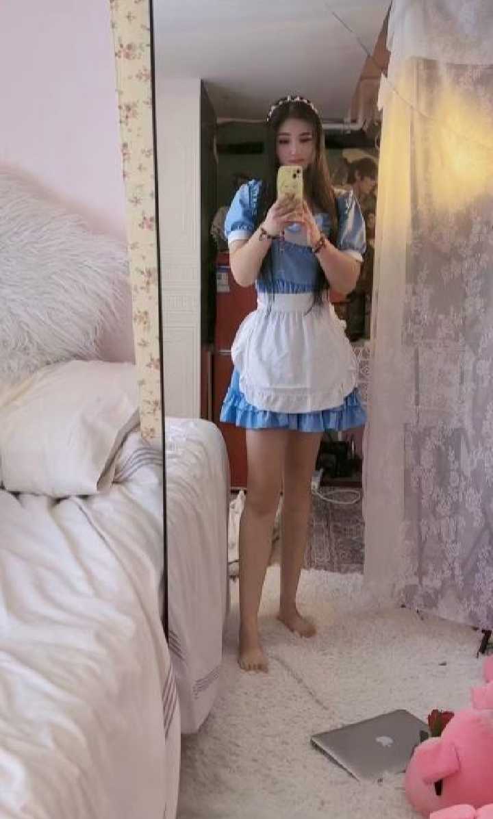 徐汇大长腿Sao货甜甜