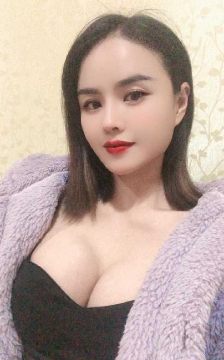 蜀山丰满大胸兔兔