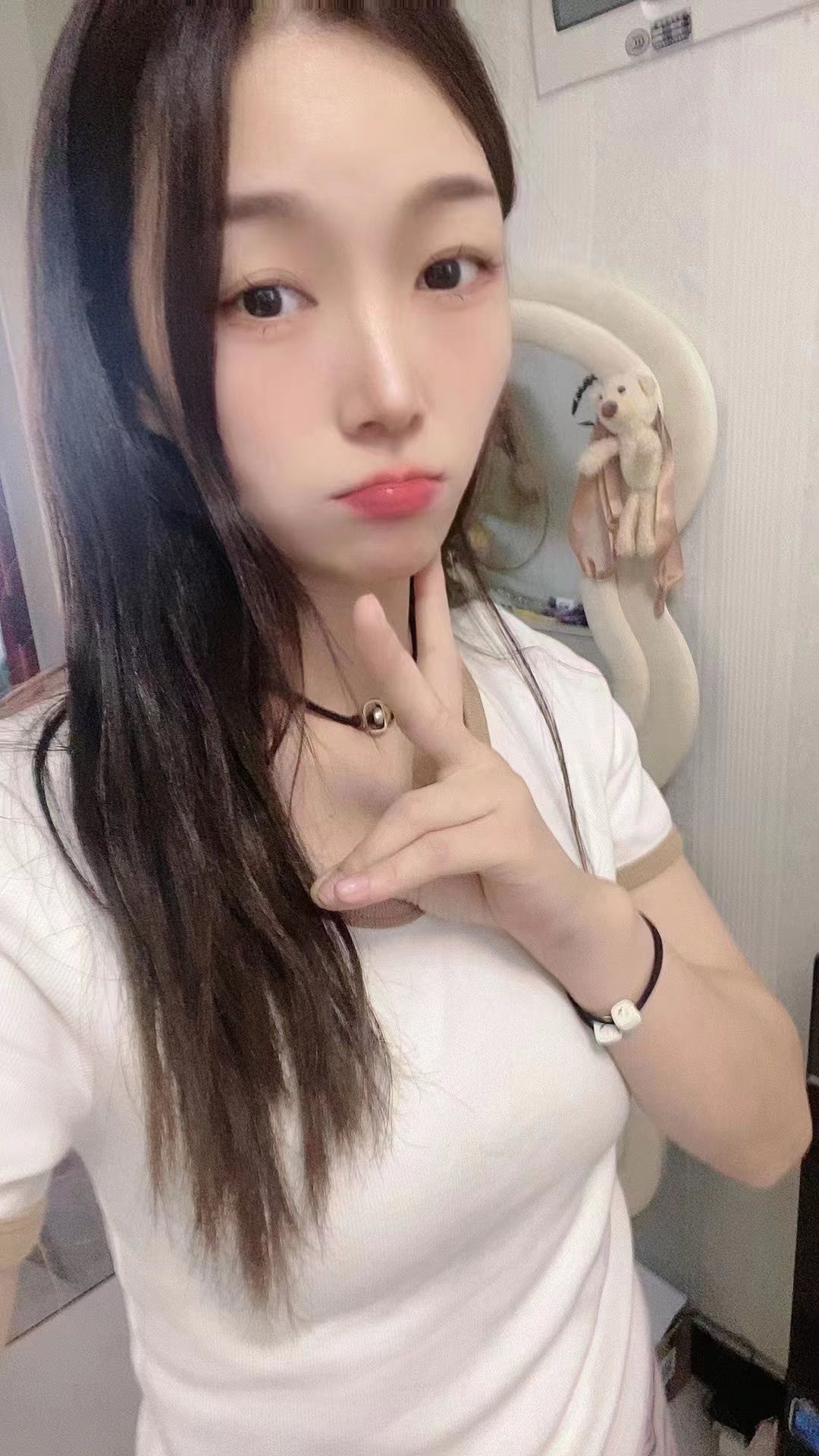 同城月，颜值妹子