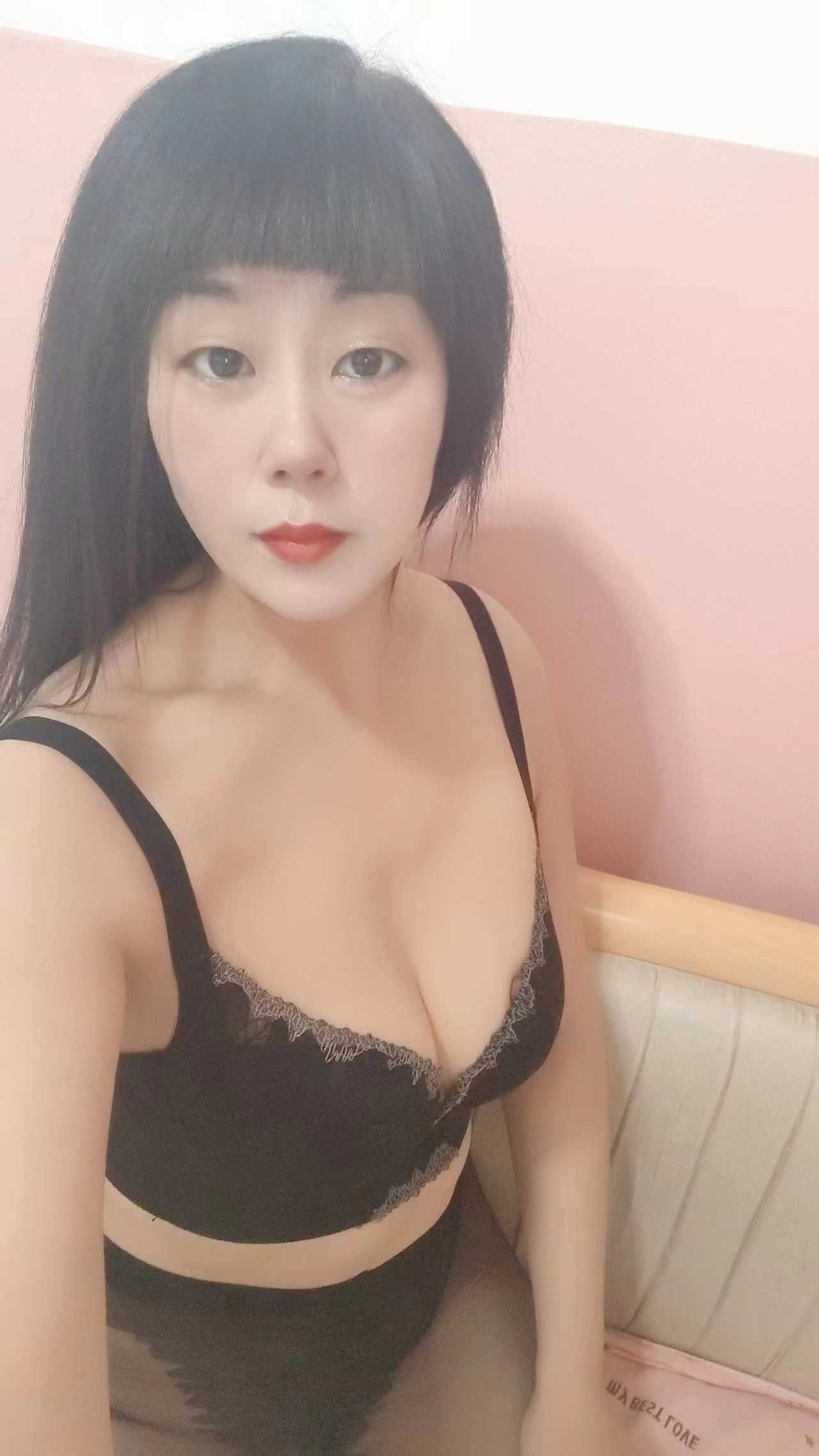 朝鲜族性价比很高的小姐姐