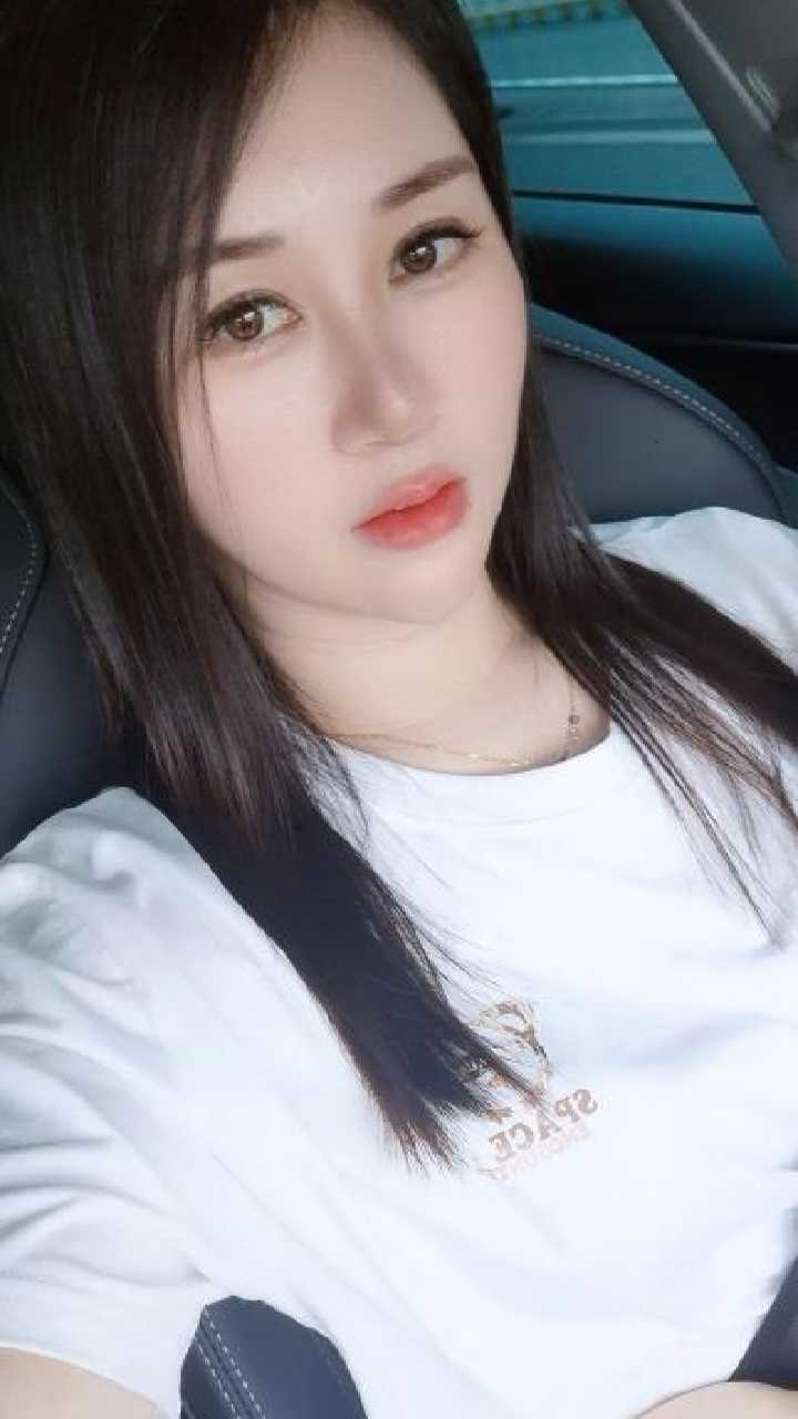 丰台大奶妹子小雨