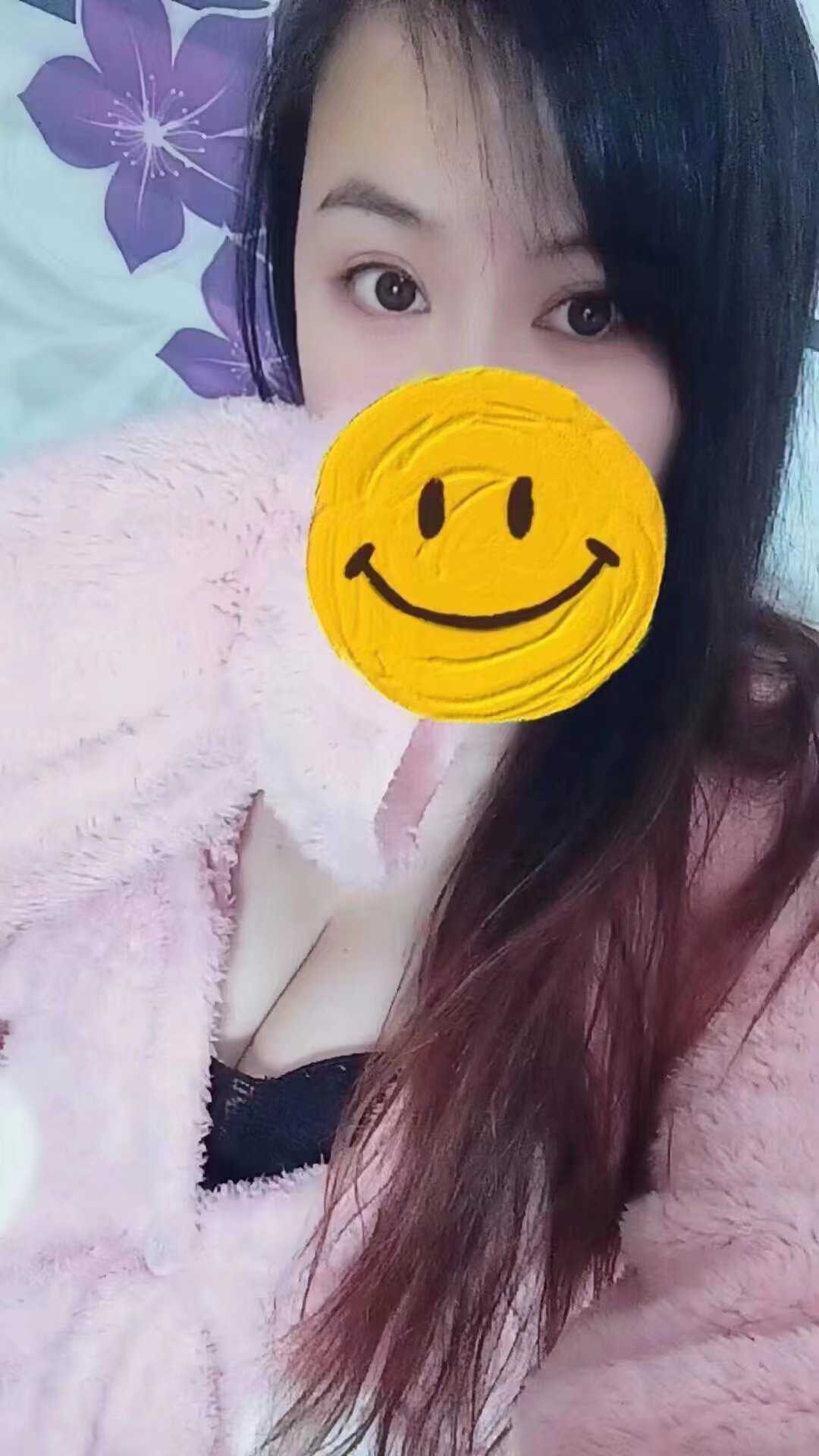 值得试试的小姐姐