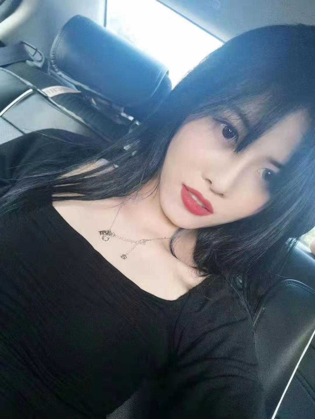 龙岗风情御姐小露