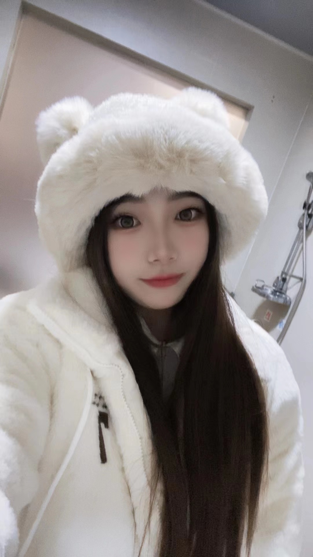 年轻身材不错的妹子