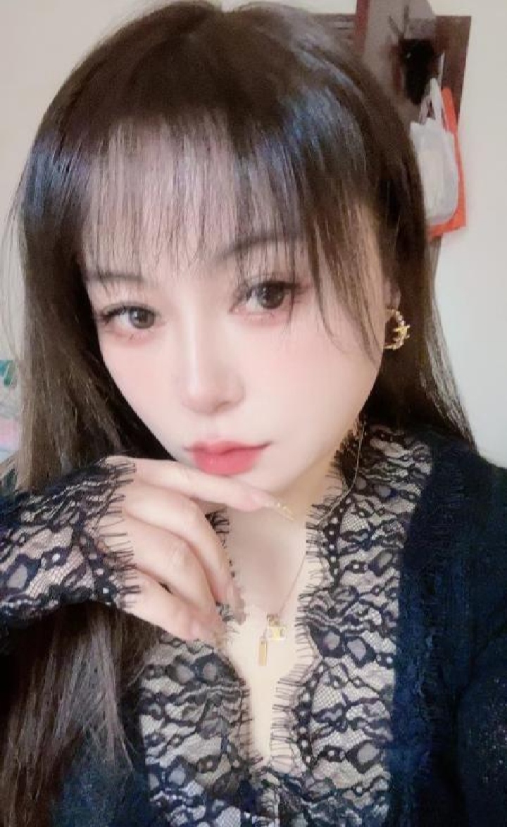 武侯妩媚大胸服务系媚儿