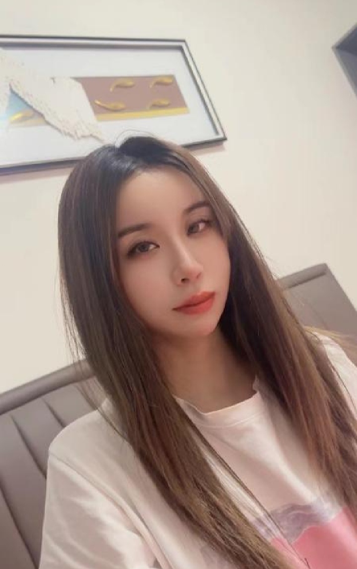 塘沽漂亮丰盈小姐姐