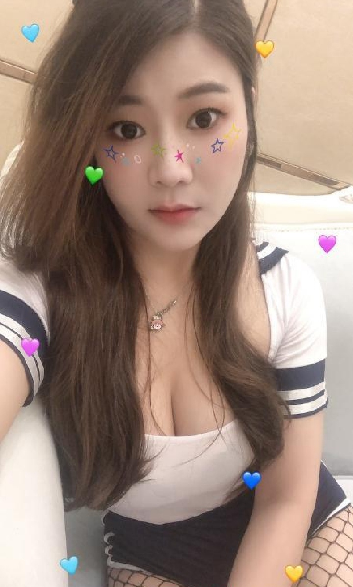 罗湖红牌大奶尤物kk