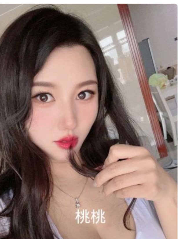 虎丘诱人大美妞小桃桃