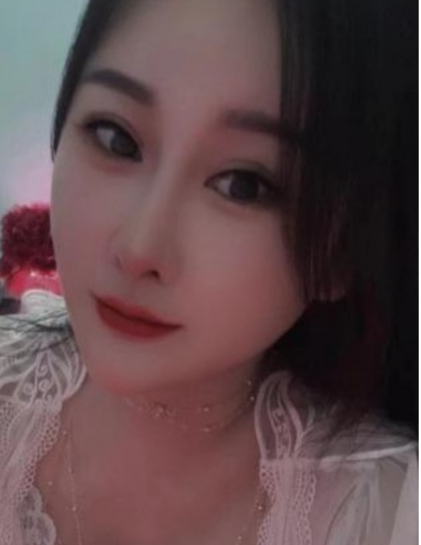 上城丰满圆润的欲女奈奈