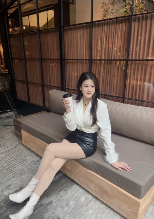 宝安区美白大长腿希希