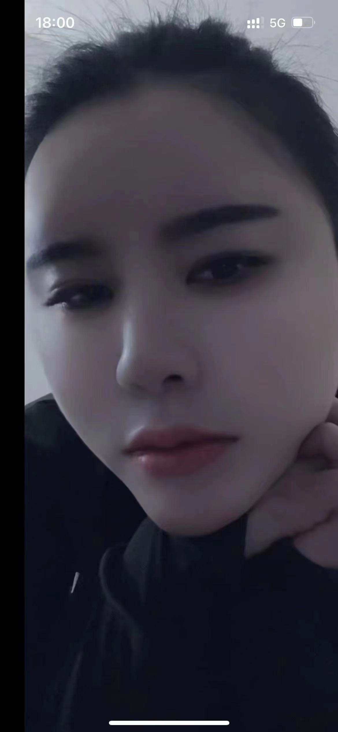 妹子身材不错很温柔