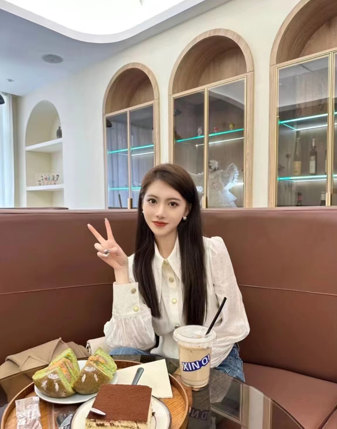 有颜值超棒的妹妹