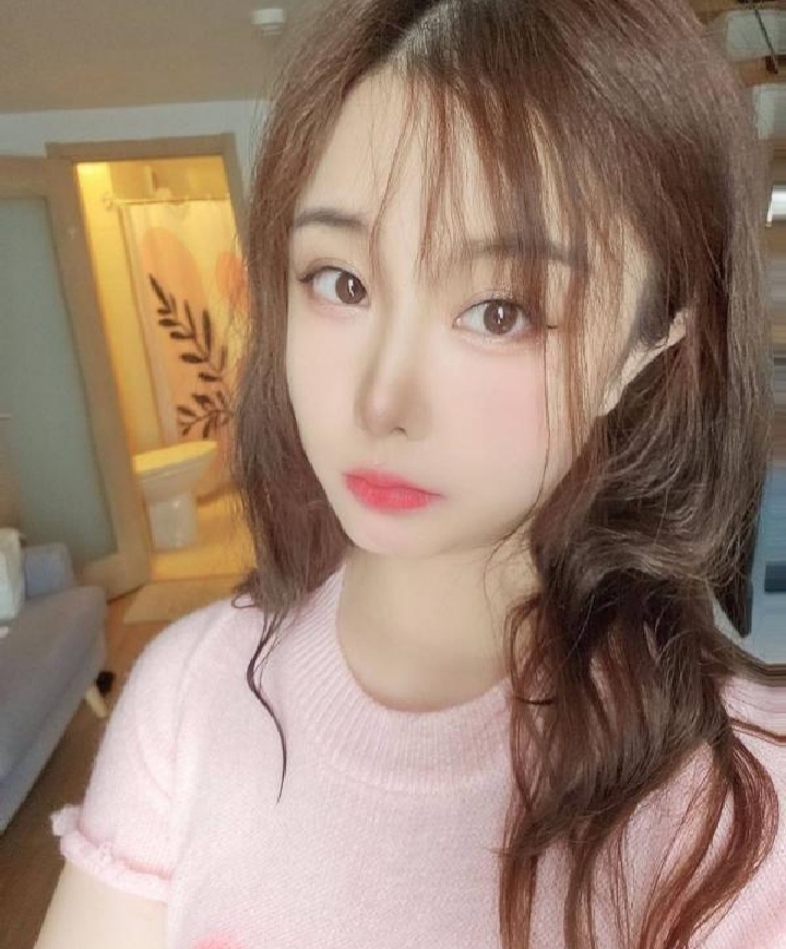 身材非常哇塞的妹子