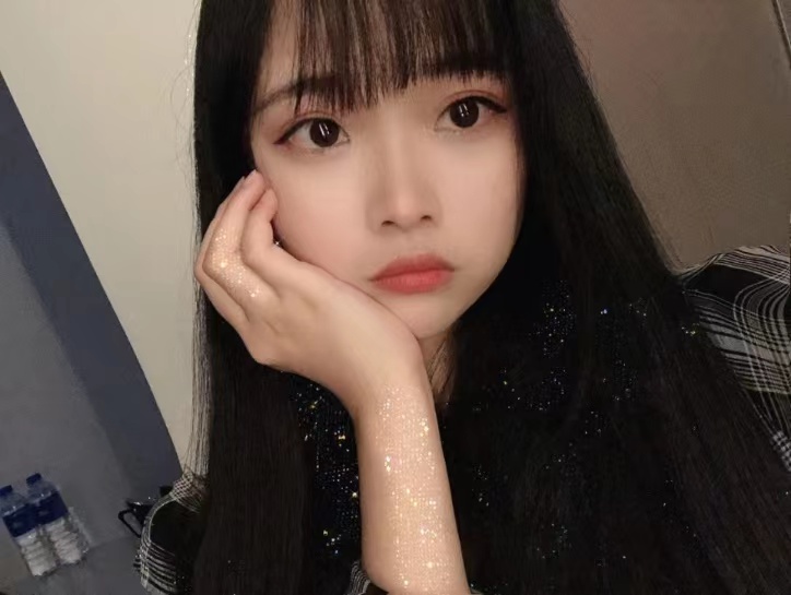 KH直接没得说的妹子