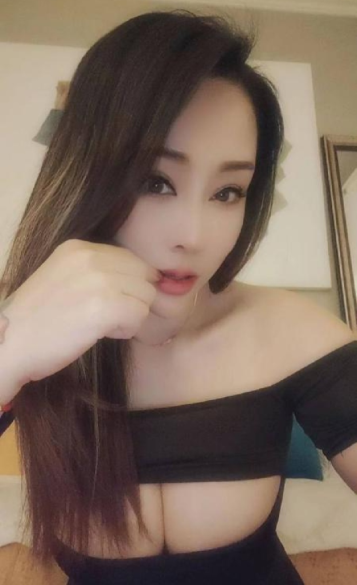 朝阳大胸翘臀Sao妹子