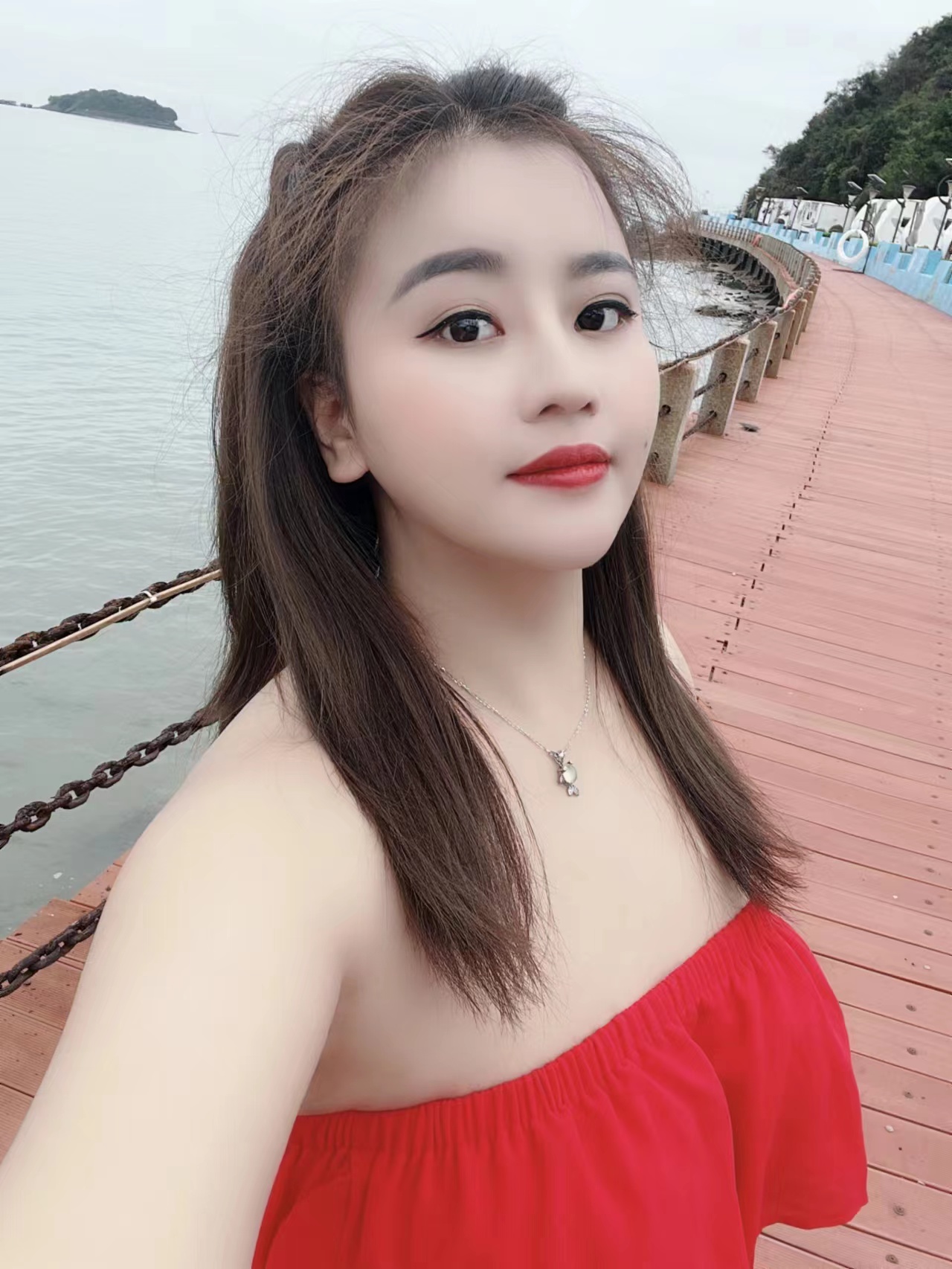 年轻还不错的妹妹