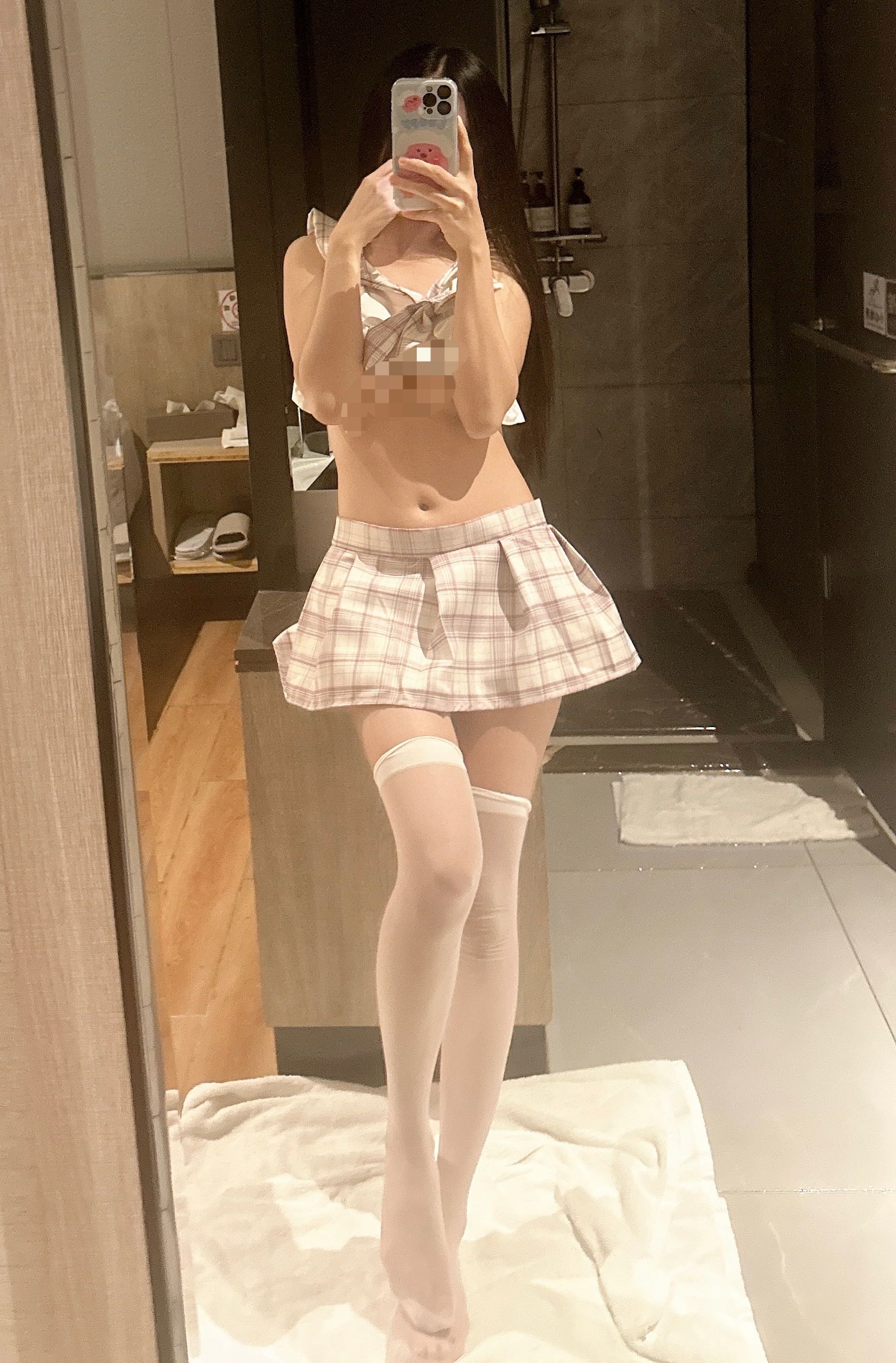 西乡年轻身材超好小姐姐