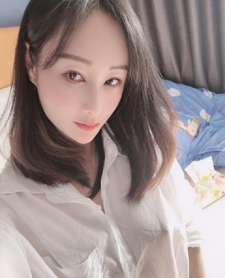 青年路十一小姐姐