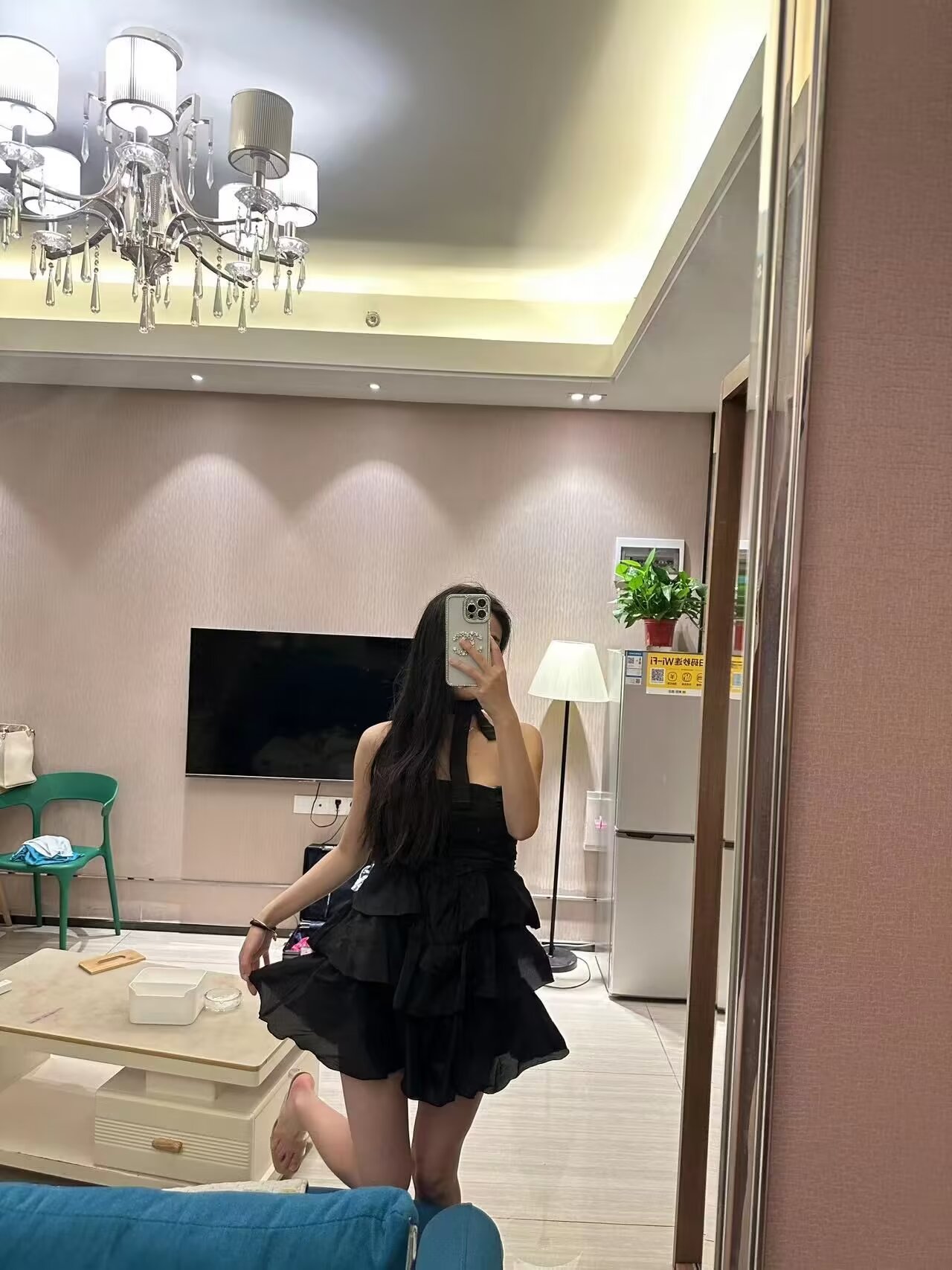 瑶海长得像网红的妹子