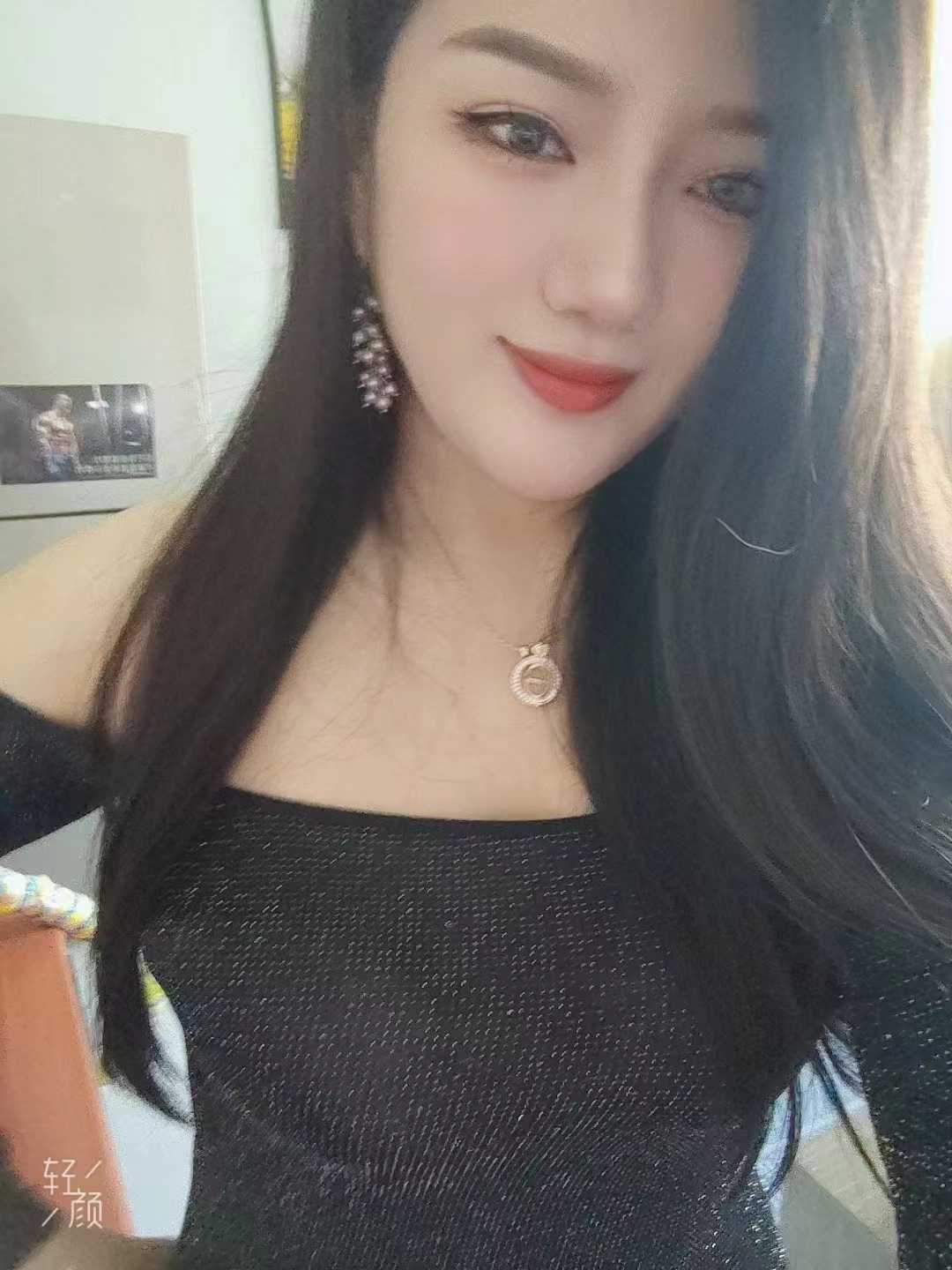 颜值性感还不错哦