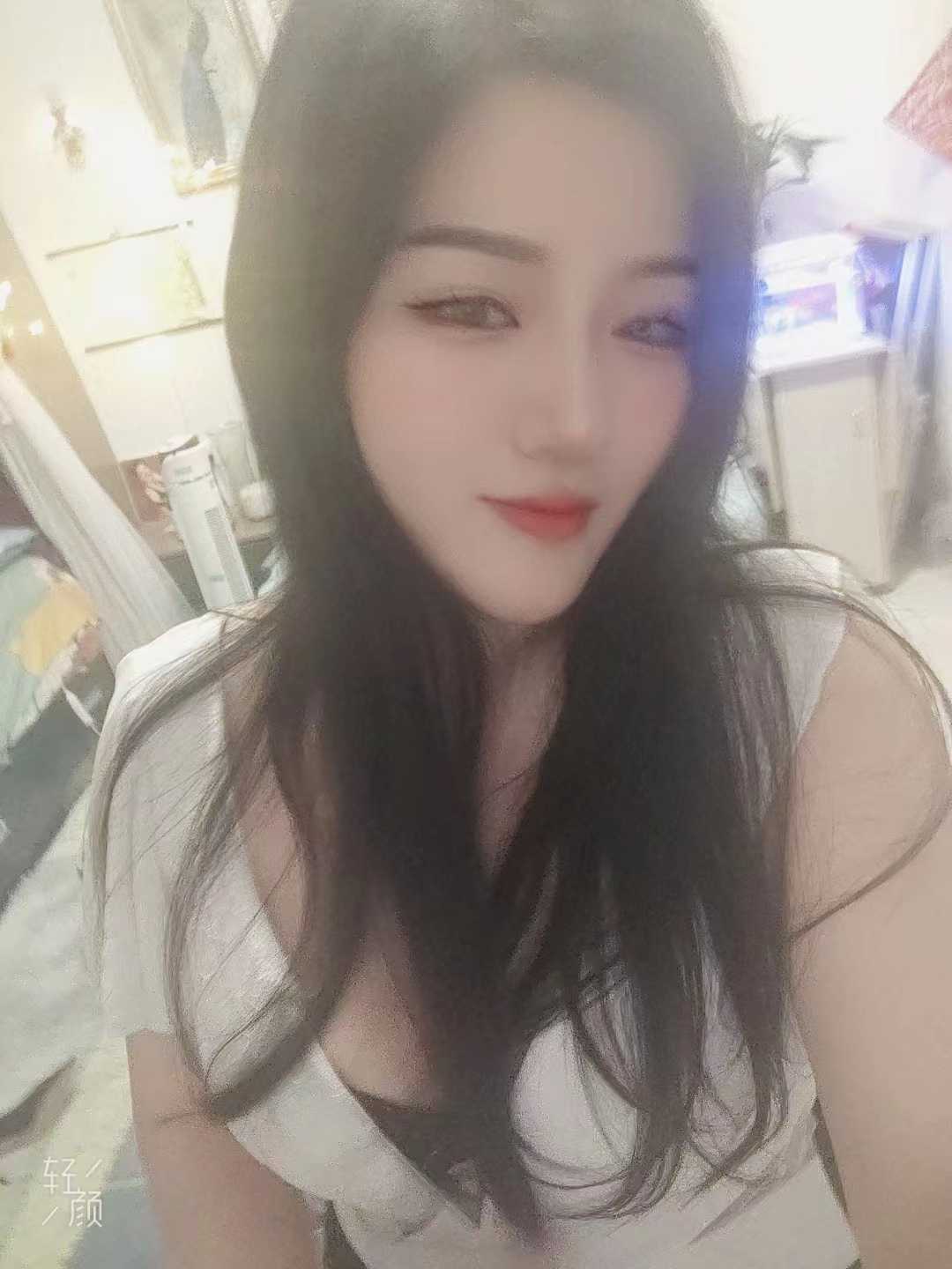 颜值性感还不错哦