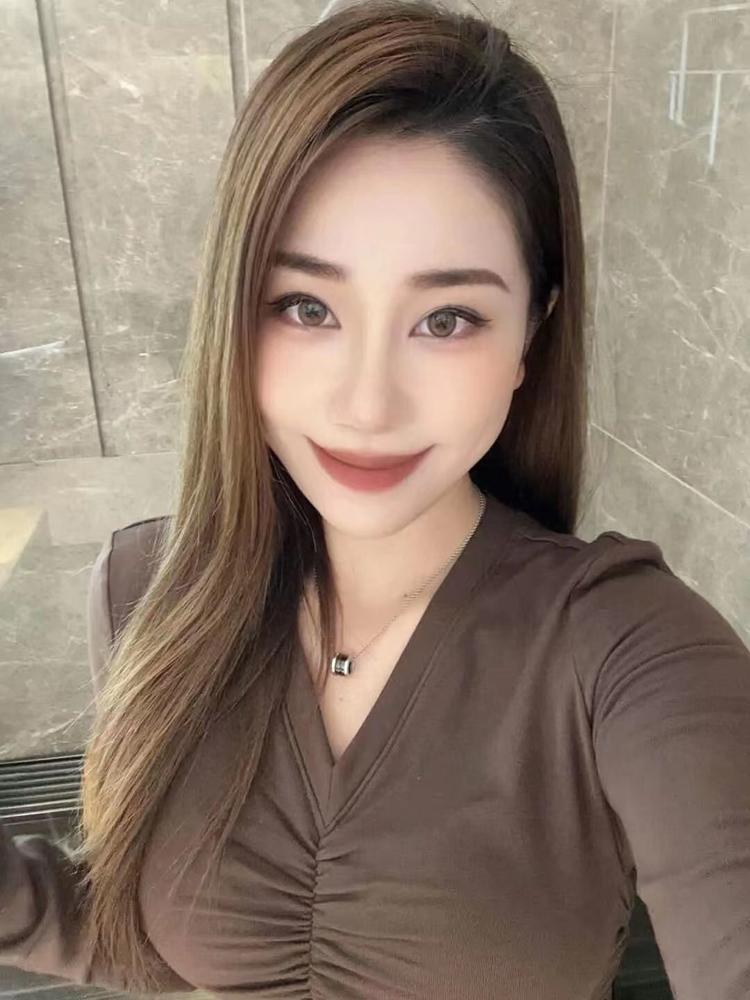 看照片就开车前往的妹子