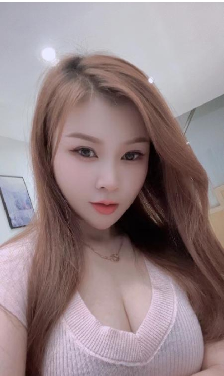 金沙洲圆润性感娜娜