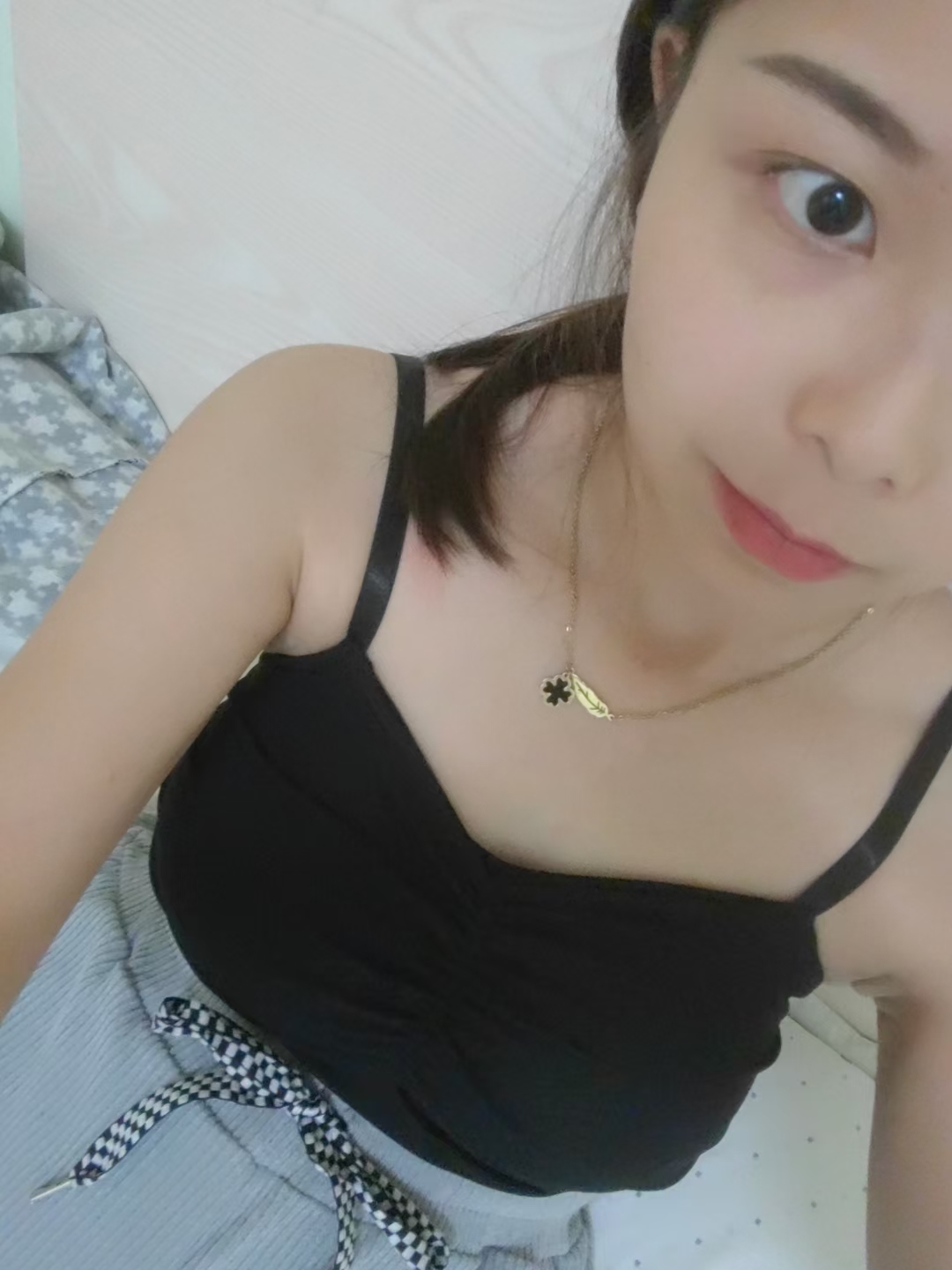 娇小萝莉公寓个人