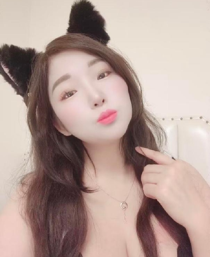 泄火巨乳肥臀少妇