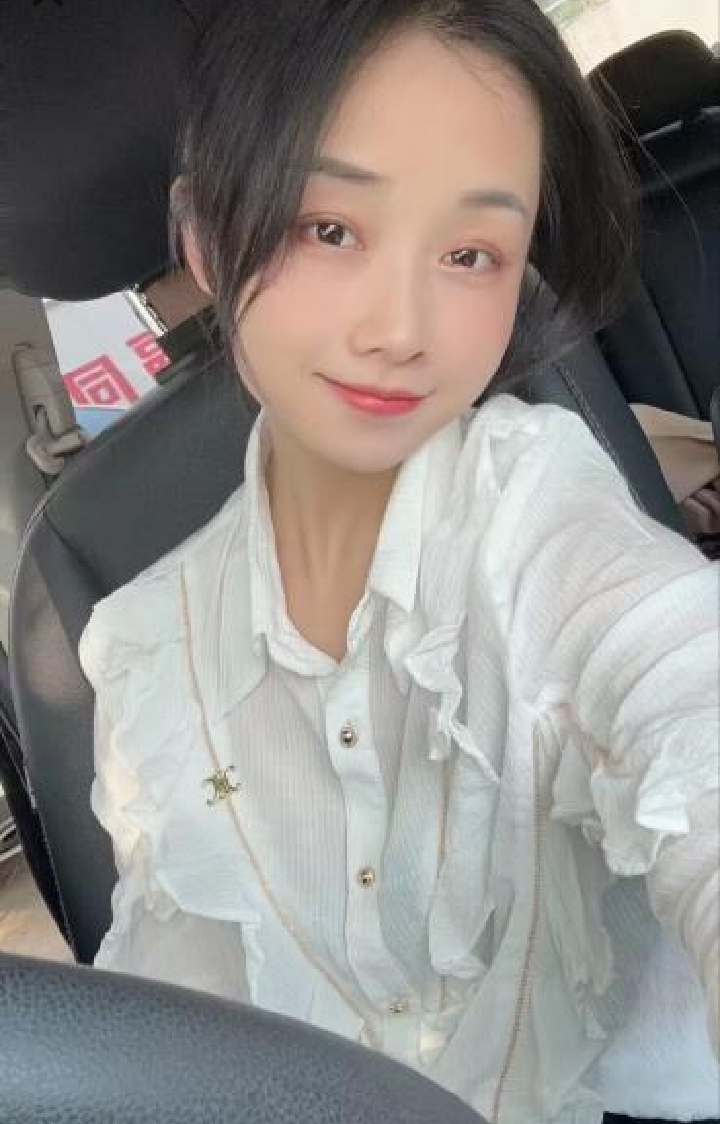 南湖温柔可爱的小姐姐