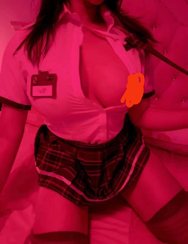 极品身材马达臀尤物