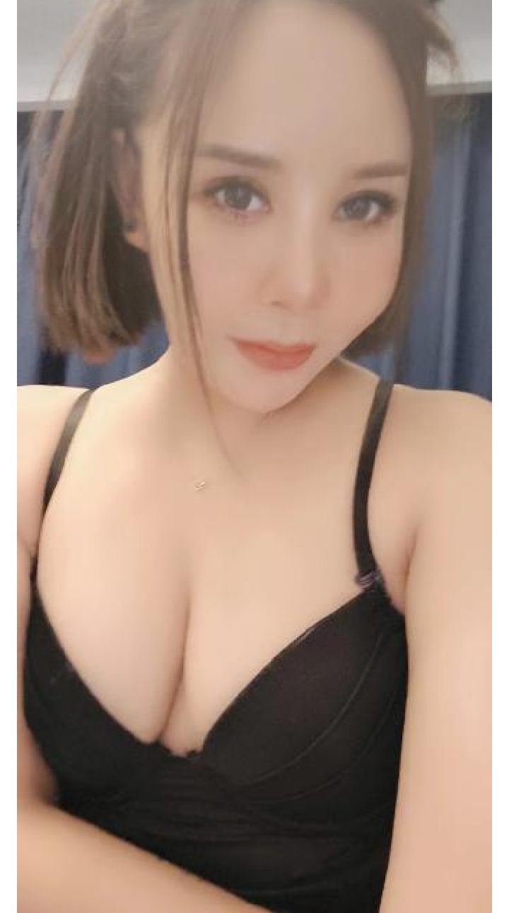 吴中万达白嫩小姐姐