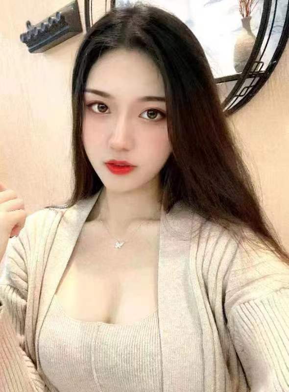 性感火辣的小妖精