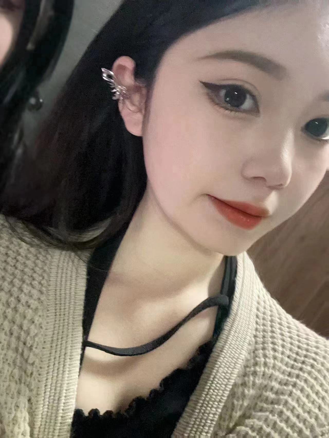 闵行甜美清新小姐姐