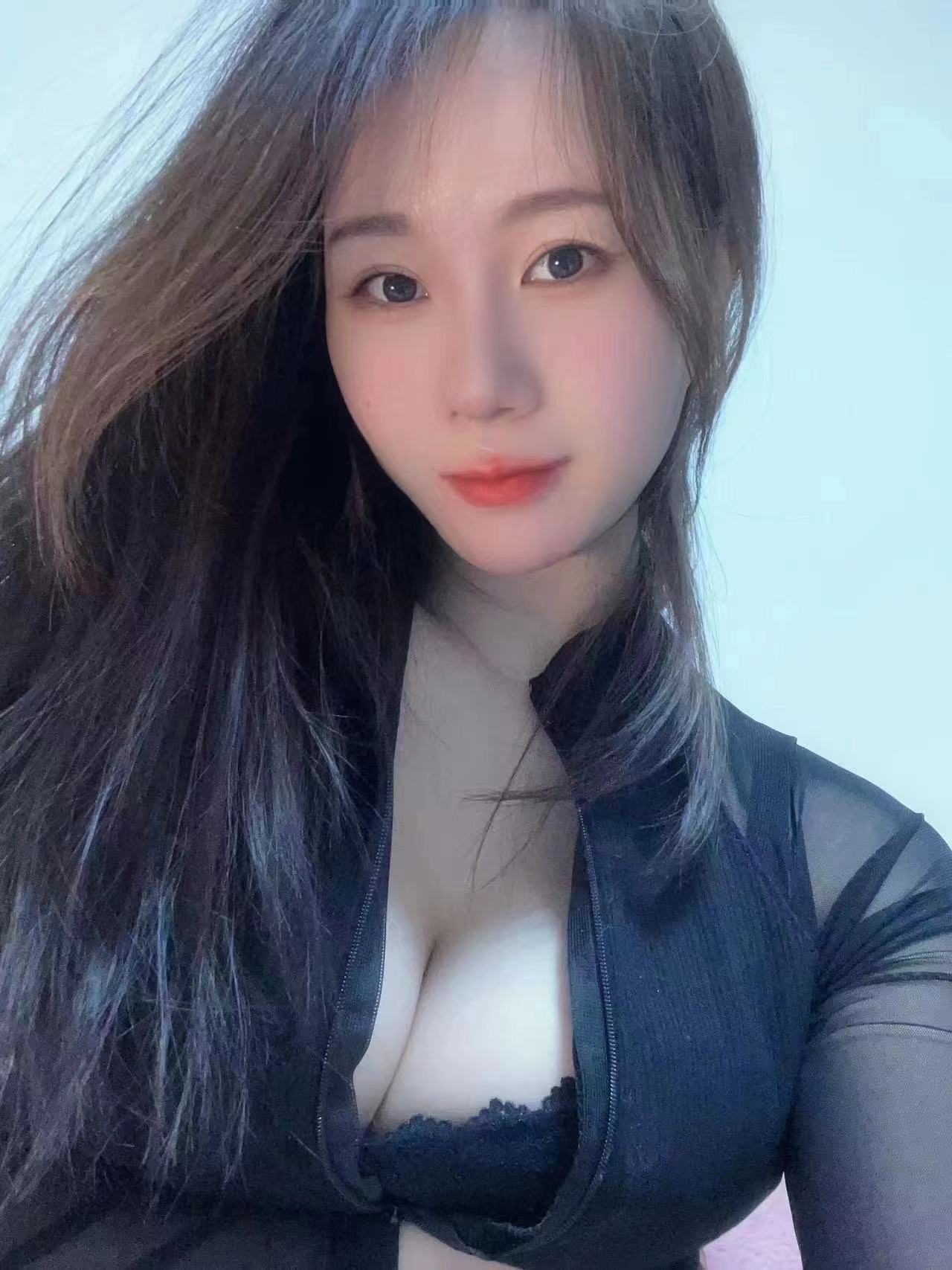 性价比很高的御姐