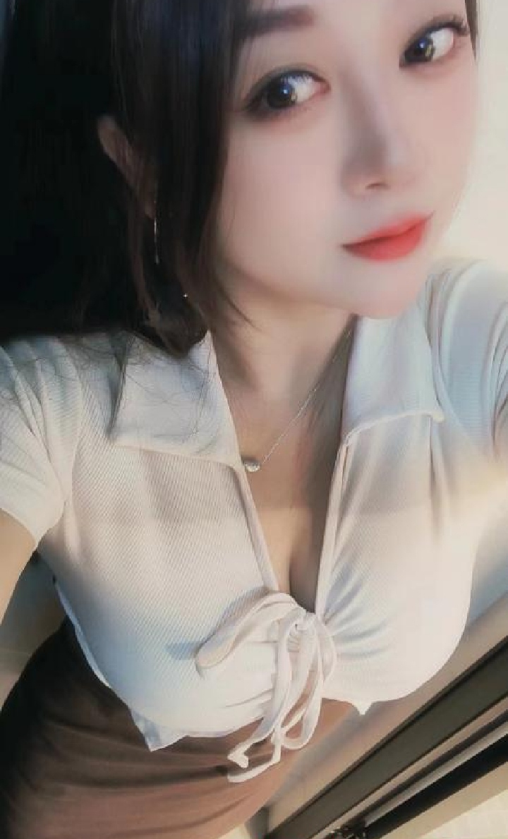 莘庄大奶尤物小雅